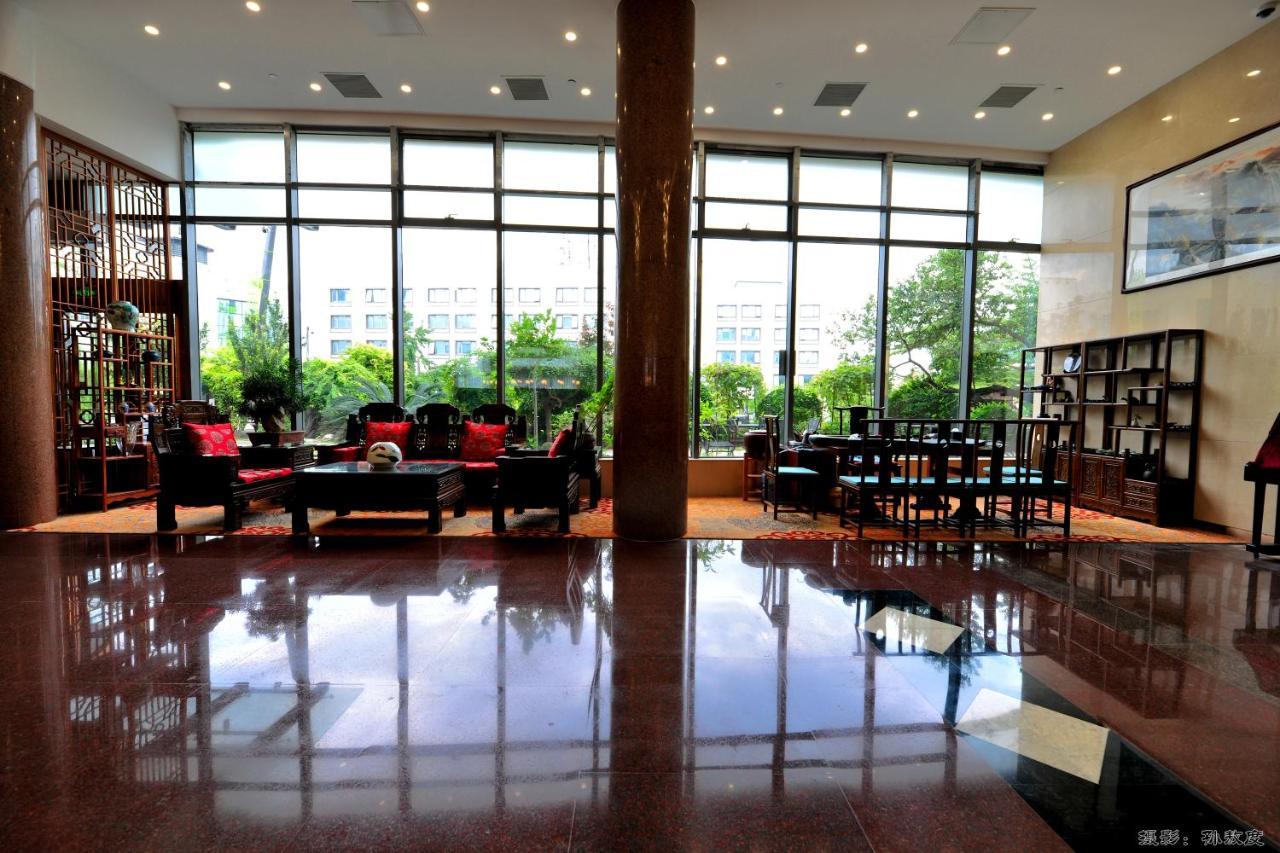Beijing Post Hotel Exterior photo
