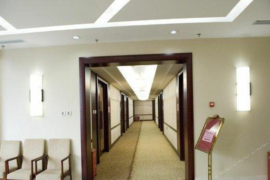 Beijing Post Hotel Exterior photo